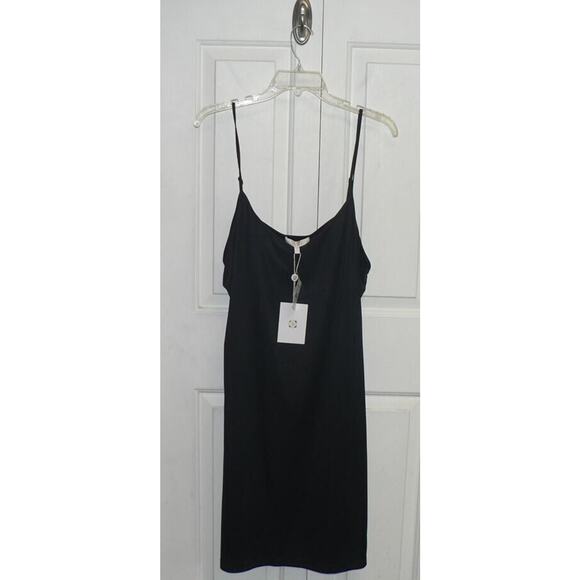 WAYF Women's V-Neck Adjustable Strap Polyester Blend Slip in Black 2X - Picture 1 of 3